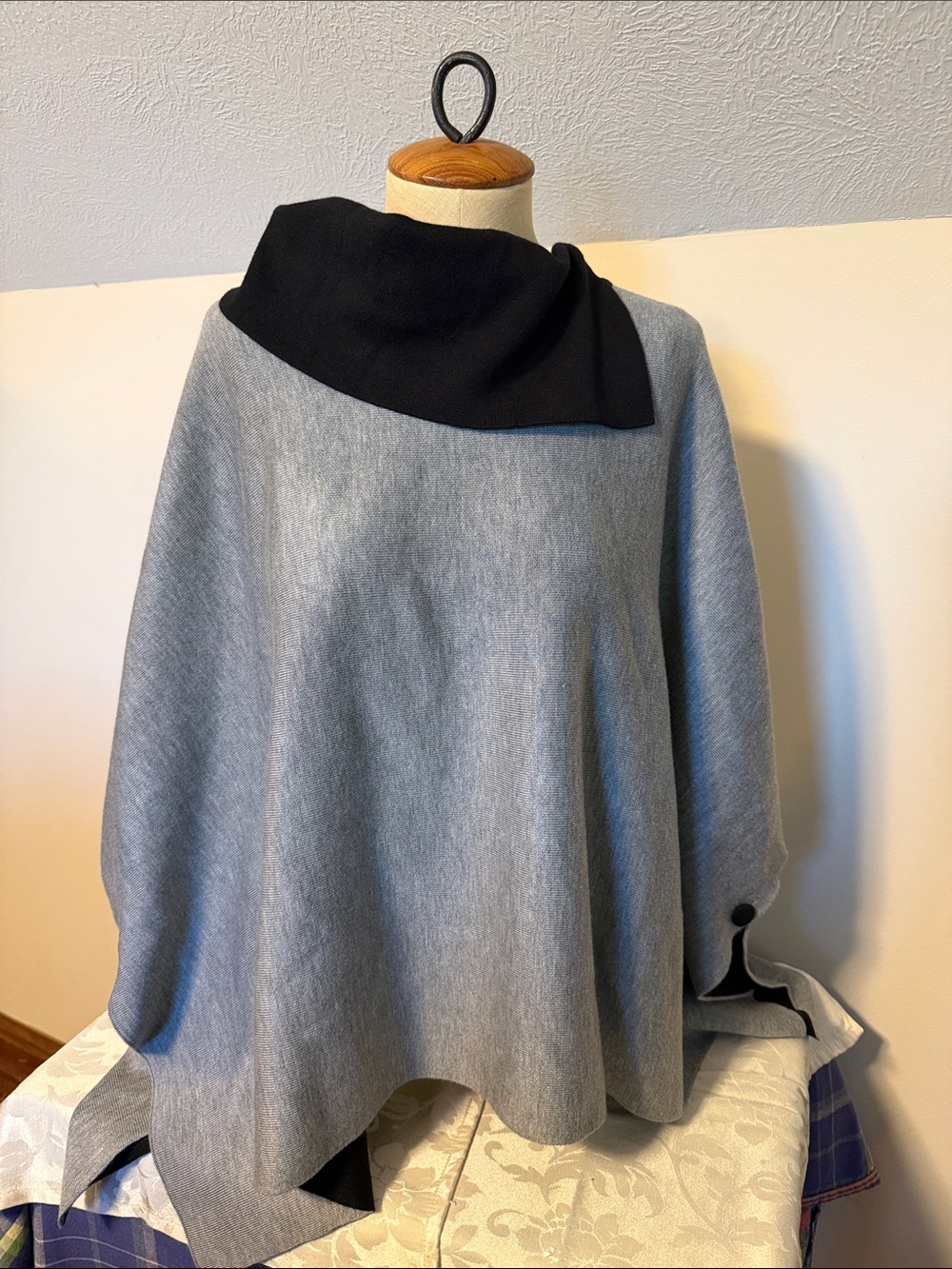 Anne Klein grey black split cowl neck poncho cape